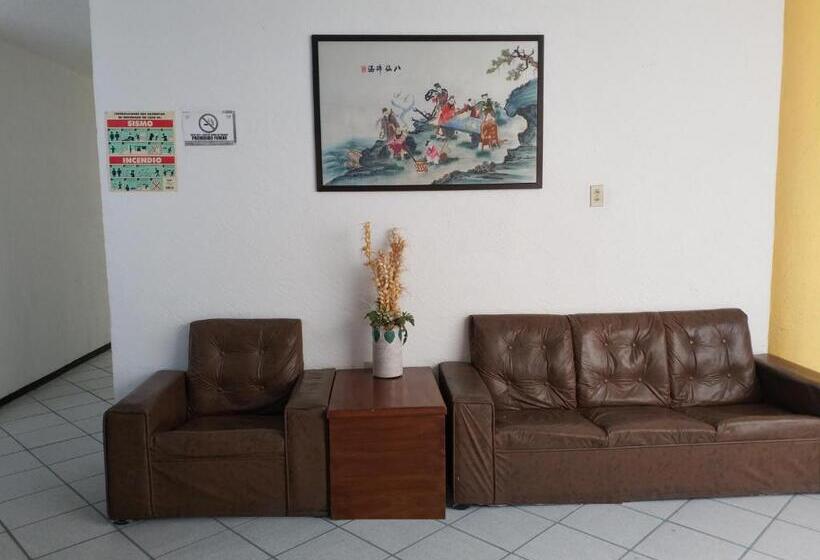 스탠다드 트리플 룸, Pekin