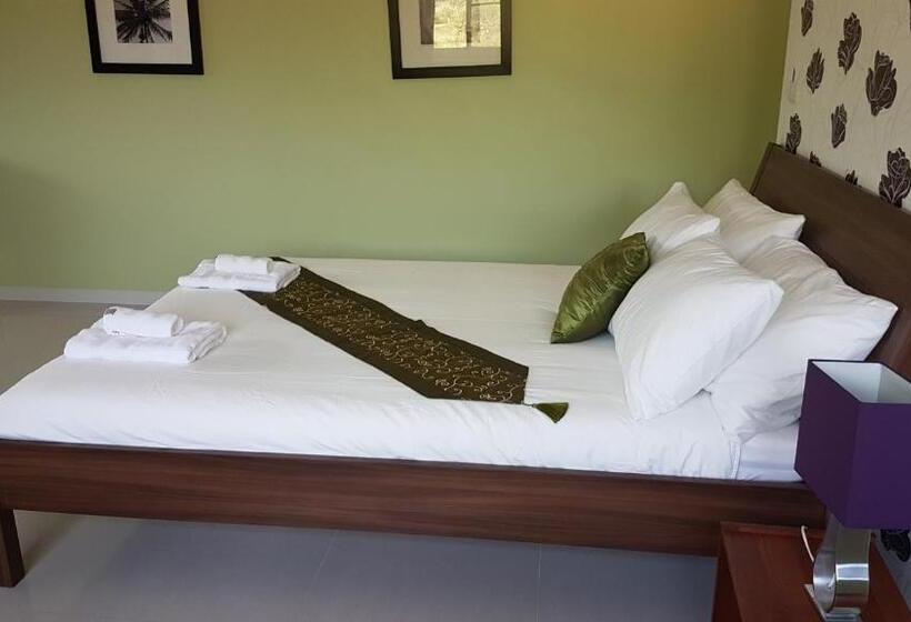 اتاق خانوادگی با چشمانداز کوه, The Hillside Pranburi Resort