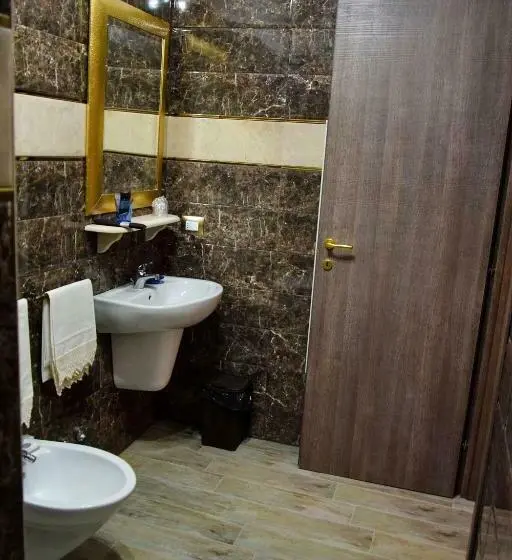 اتاق لوکس, Albadido