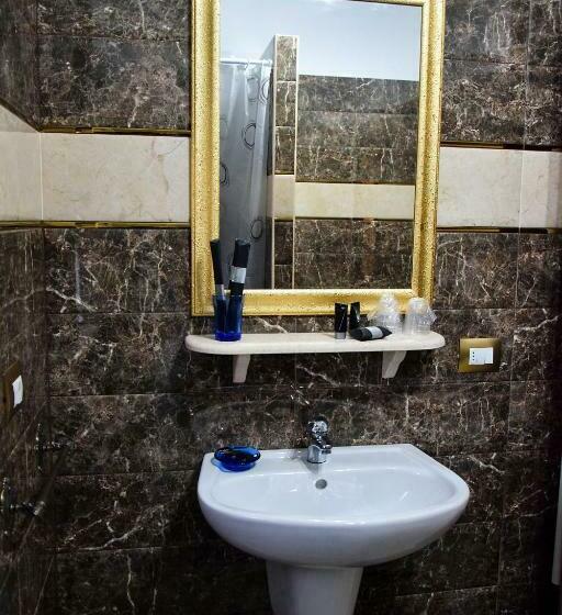 デラックスルーム, Albadido