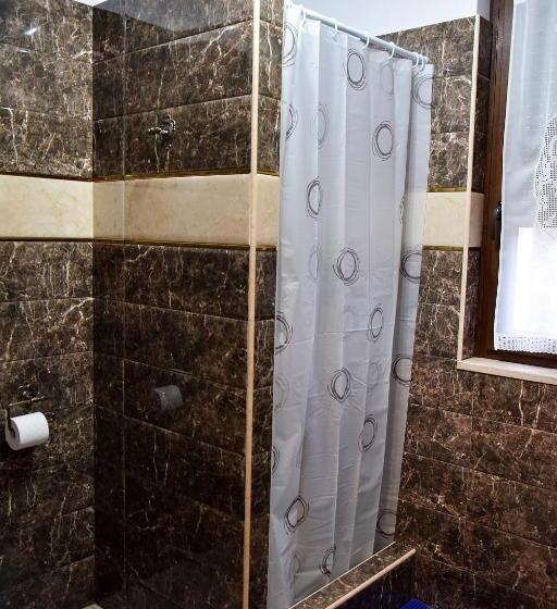 キングサイズベッドのデラックスルーム, Albadido