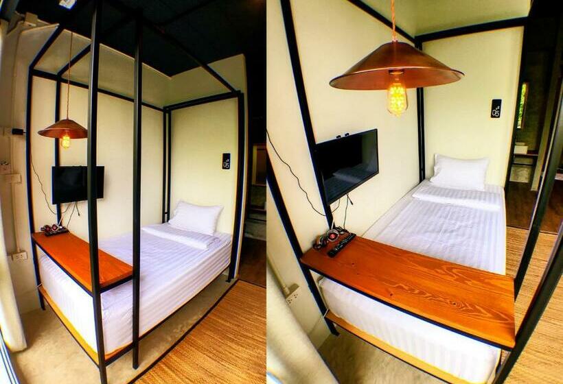 اتاق سوپریور, Bedgasm Hostel Chanthaburi