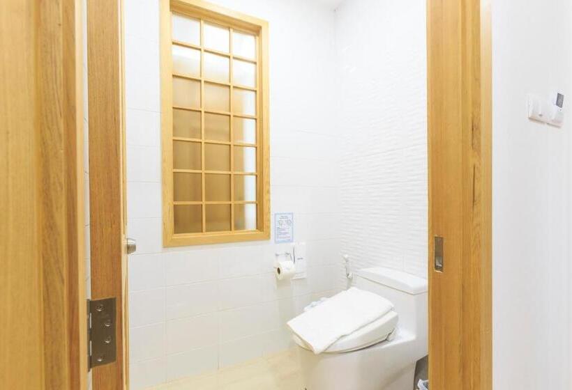 اتاق سوپریور با تخت بزرگ, Hinoki Hotel   Onsen Chiang Mai