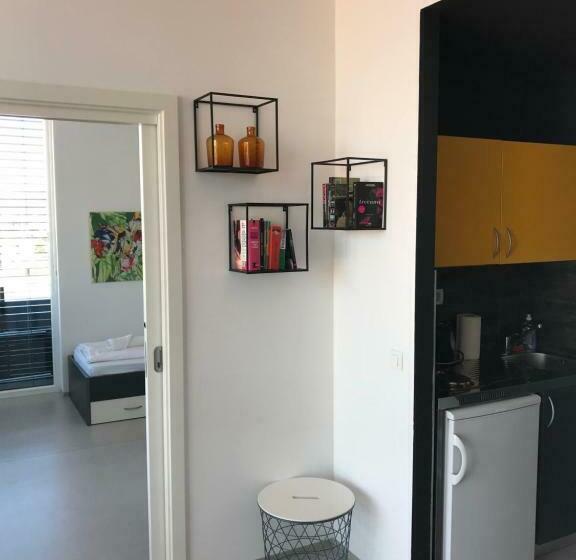 آپارتمان 1 خوابه با بالکن, Hostel Villa Domus