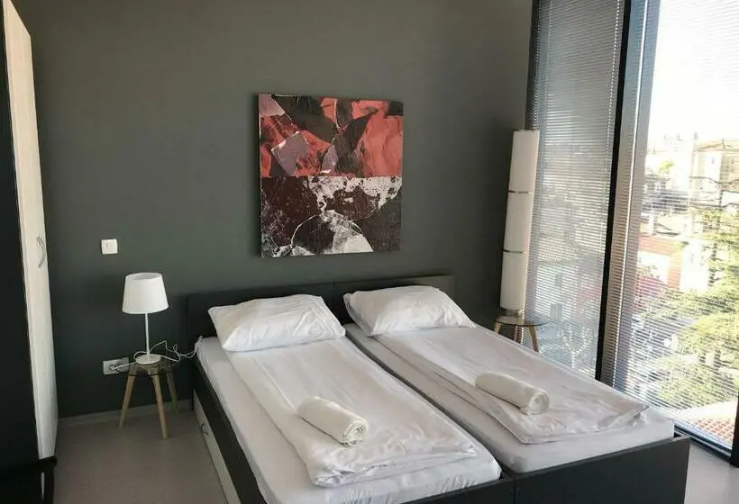 آپارتمان 1 خوابه با بالکن, Hostel Villa Domus