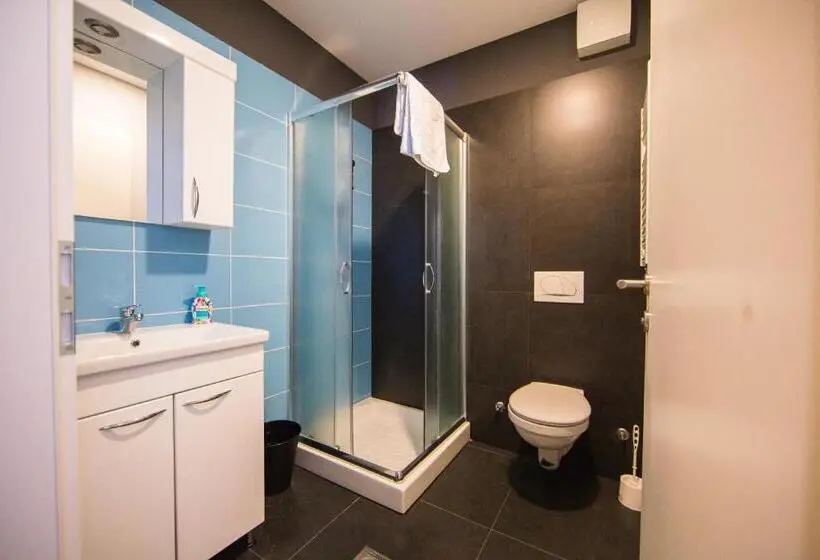 اتاق سوپریور با چشم‌انداز شهر, Hostel Villa Domus