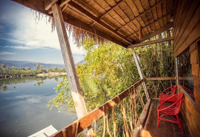 Cameră Standard cu Vedere la Râu, Sabay Beach