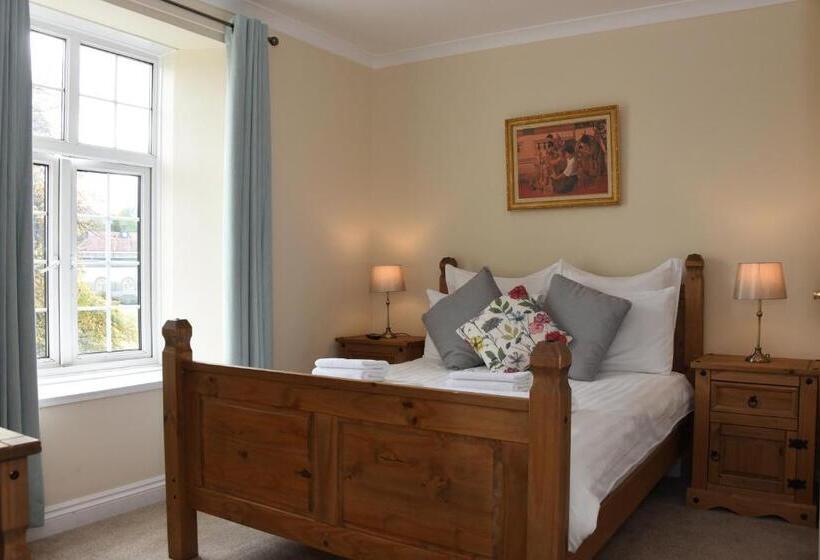 マウンテンビューファミリールーム, The Llanelwedd Arms