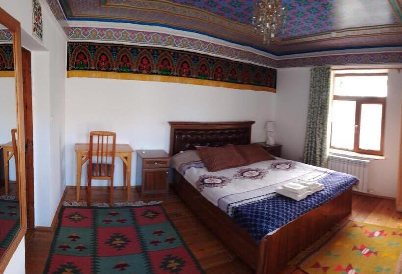 スタンダードルーム, Meros B&b