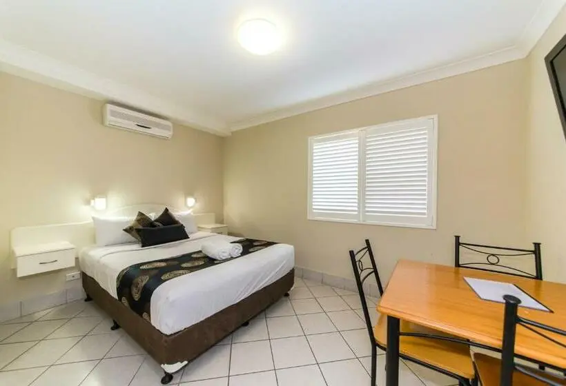 اتاق لوکس, Villa Capri Motel