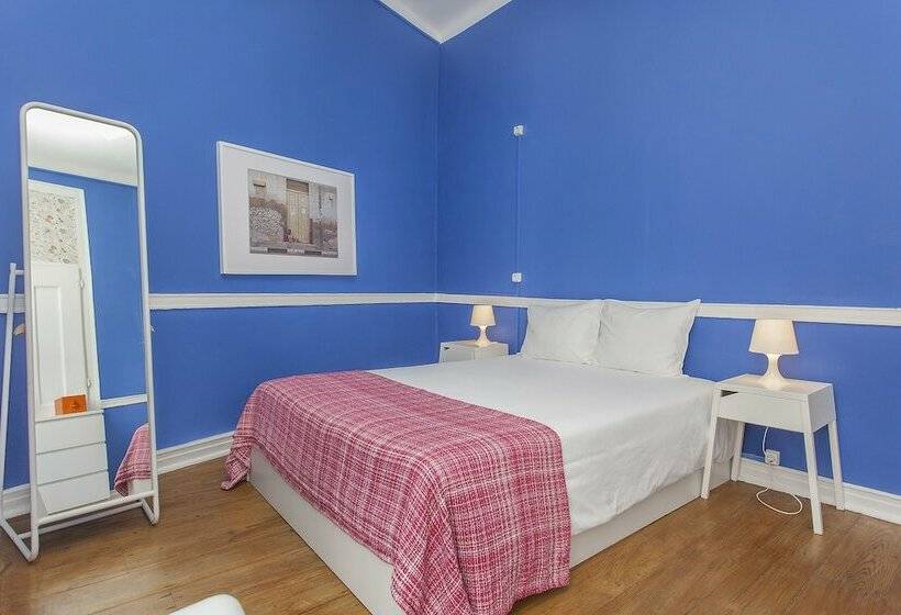 Quarto Estandar Banheiro Compartilhado, 5 Sins Chiado Hostel