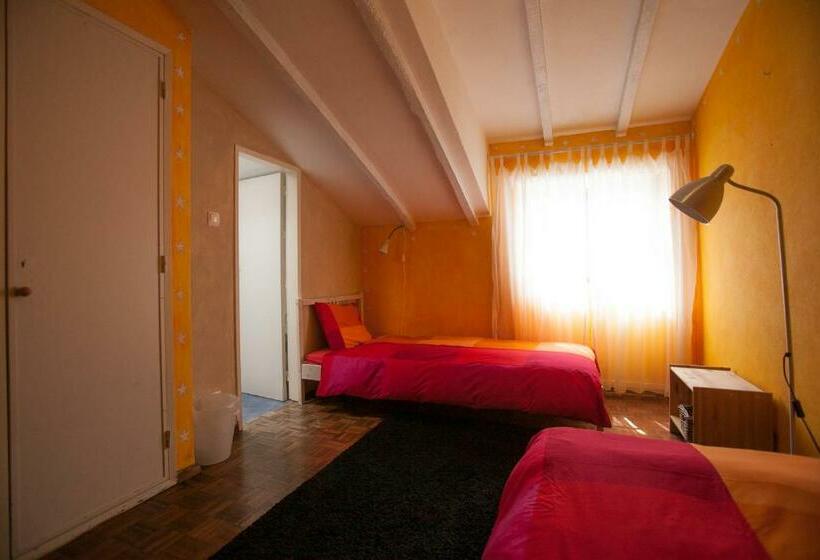 اتاق استاندارد, Ericeira Surf Camp