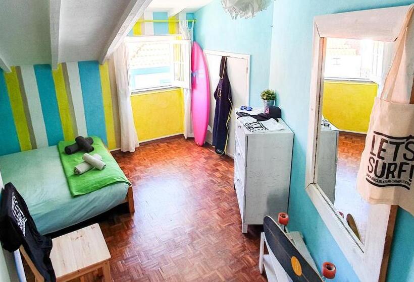 اتاق لوکس, Ericeira Surf Camp