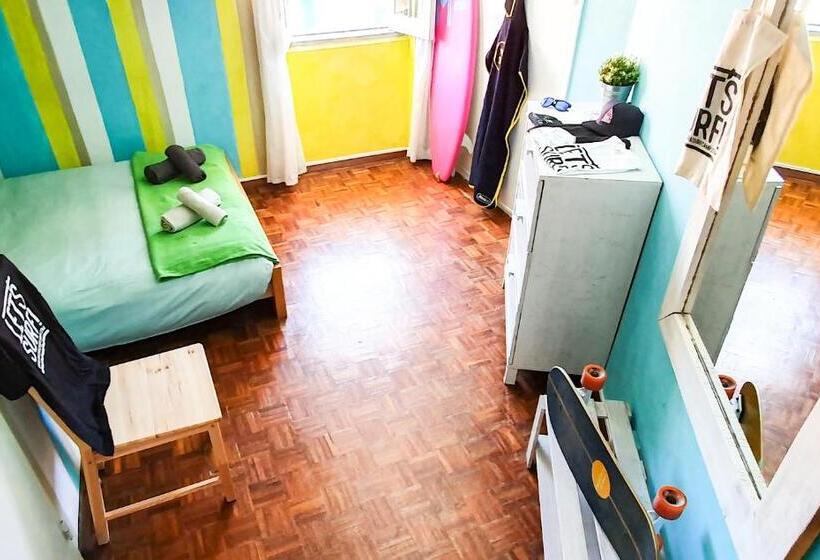 اتاق لوکس, Ericeira Surf Camp