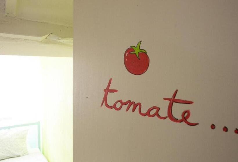 تختخواب در اتاق مشترک, Ericeira Surf Camp