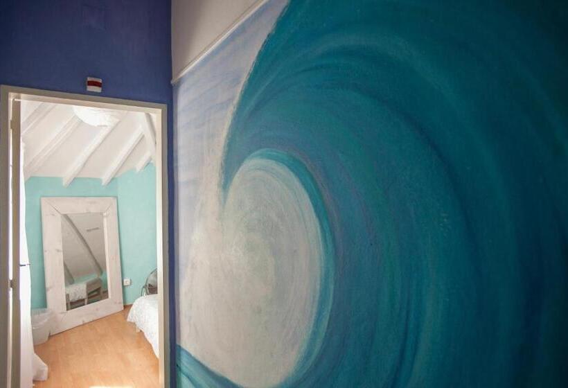 Кровать в Общей Комнате, Ericeira Surf Camp