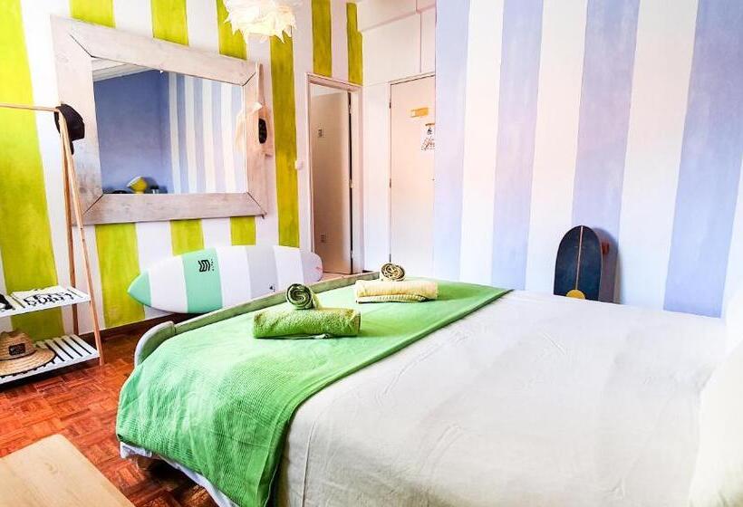 اتاق عادی, Ericeira Surf Camp