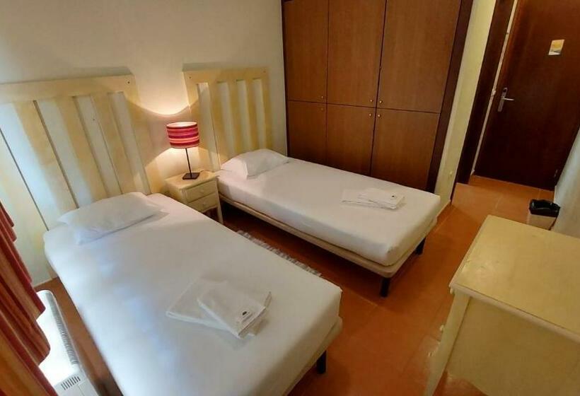 Pokój Standard, Hi Alfeizerão – Pousada De Juventude