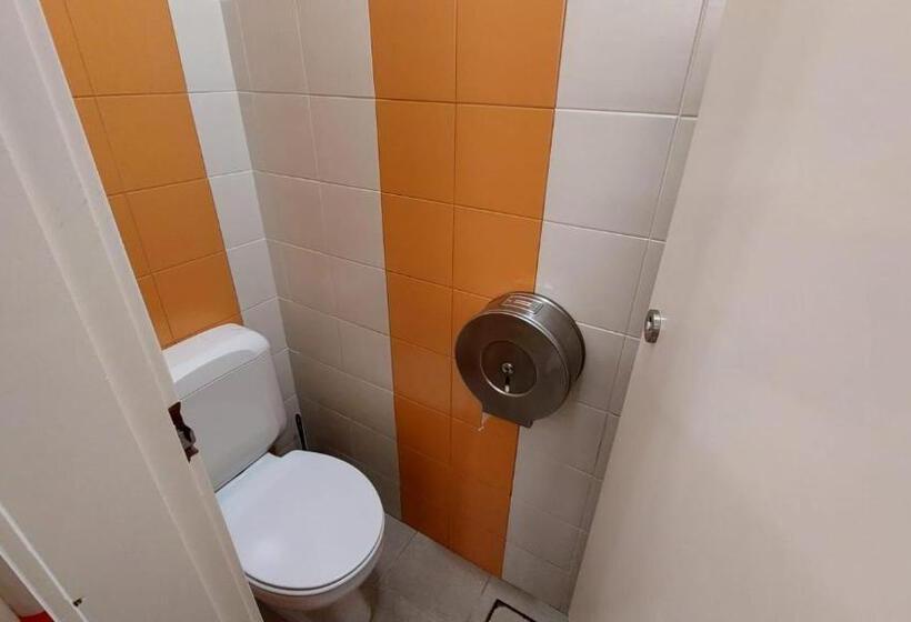 Pokój Rodzinny, Hi Alfeizerão – Pousada De Juventude