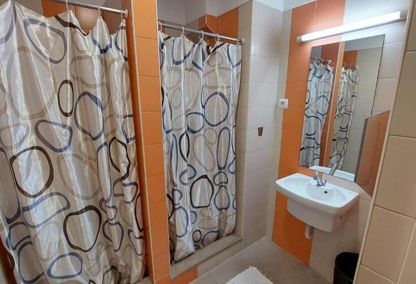 Pokój Rodzinny, Hi Alfeizerão – Pousada De Juventude