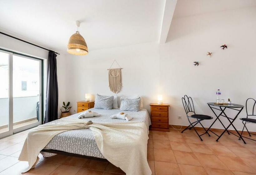 اتاق استاندارد, 3 Marias Garden House