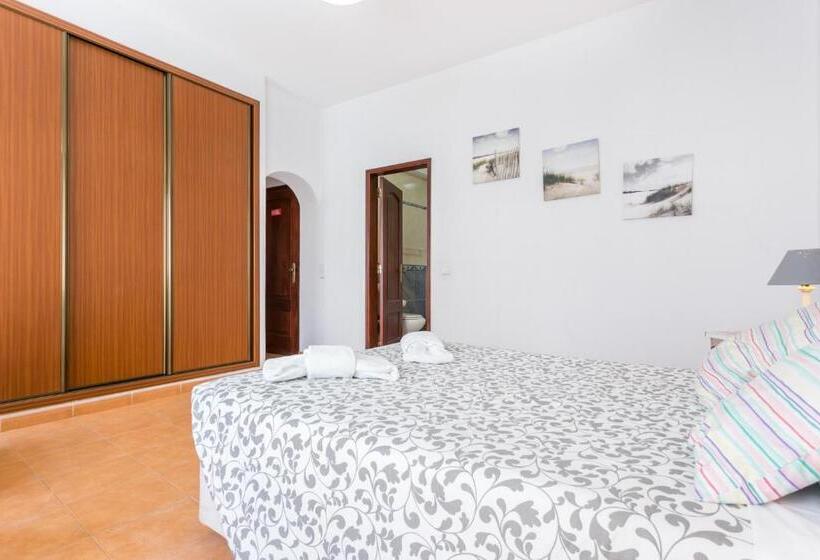 اتاق استاندارد, 3 Marias Garden House