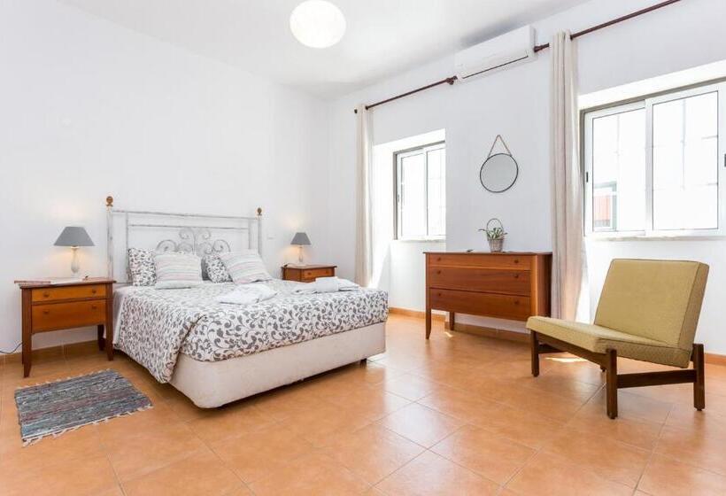 اتاق استاندارد, 3 Marias Garden House