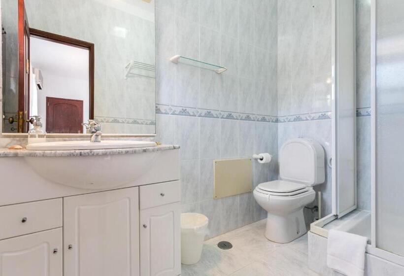 اتاق استاندارد, 3 Marias Garden House