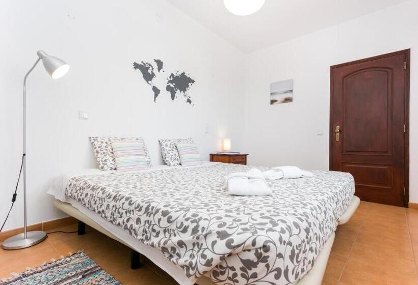 اتاق استاندارد, 3 Marias Garden House