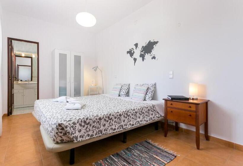 اتاق استاندارد, 3 Marias Garden House