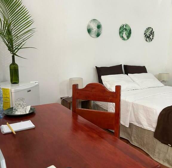 디럭스 룸, La Jungla