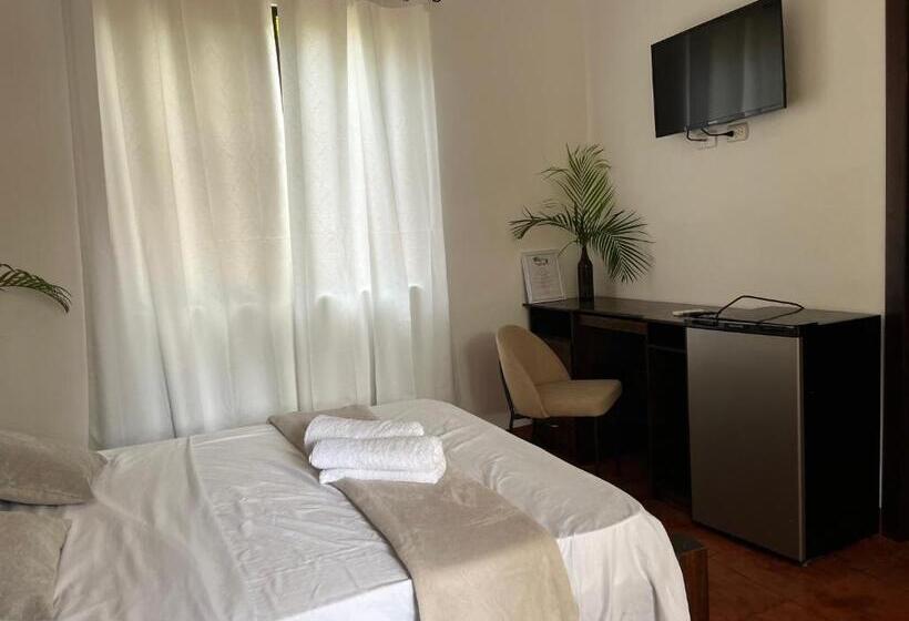 스탠다드 룸, La Jungla