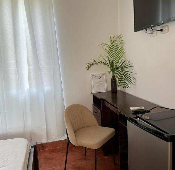 스탠다드 룸, La Jungla