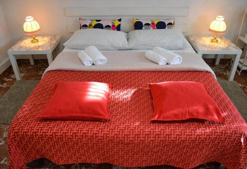 اتاق استاندارد با سرویس بهداشتی مشترک, My Way