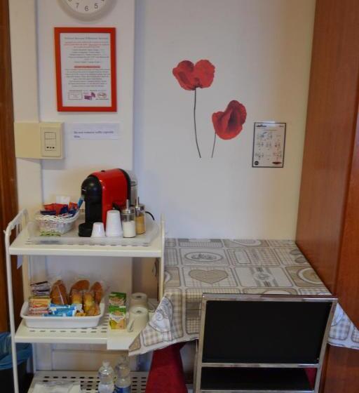 اتاق استاندارد چهارنفره با سرویس بهداشتی مشترک, My Way