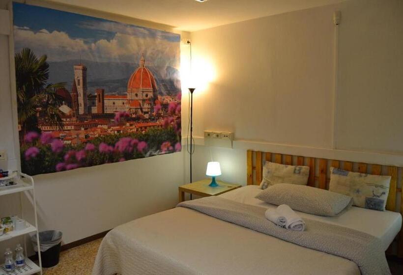 اتاق استاندارد یک تخته با سرویس بهداشتی مشترک, My Way