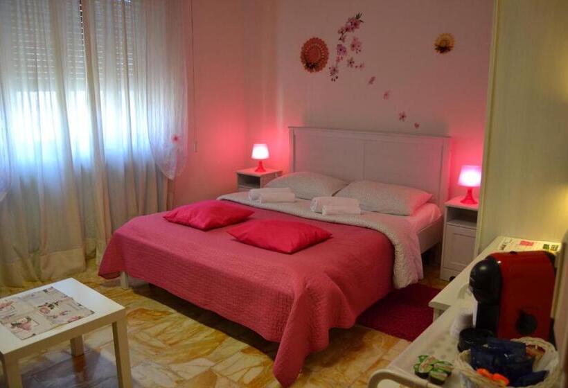 اتاق استاندارد, My Way