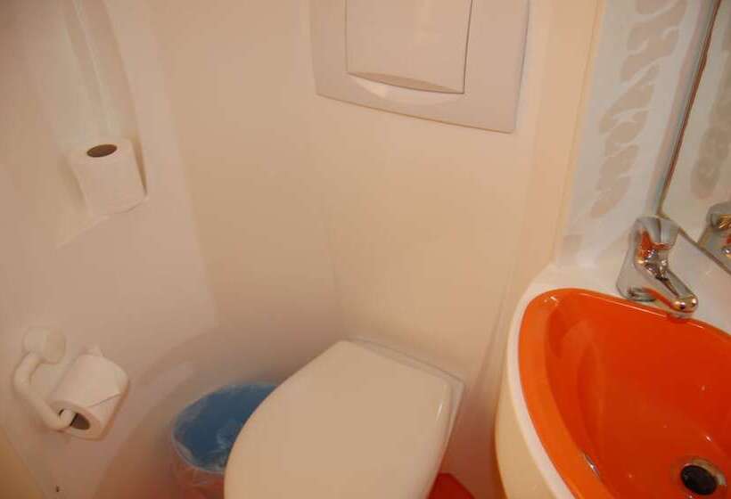 Номер Economy, Easyhotel South Kensington