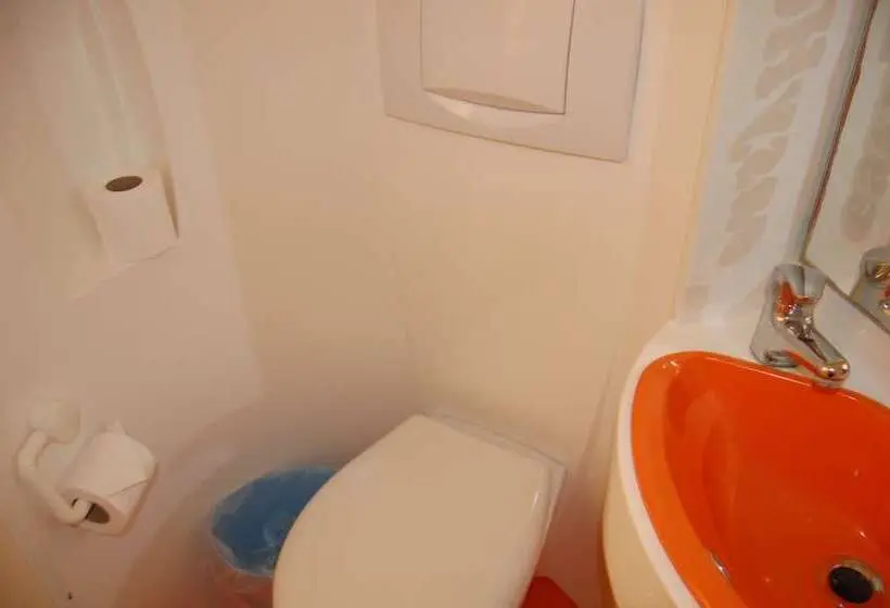 エコノミールーム, Easyhotel South Kensington