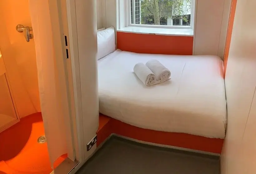 エコノミールーム, Easyhotel South Kensington