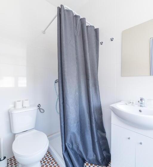 اتاق کلاسیک, Swissporto Guest House