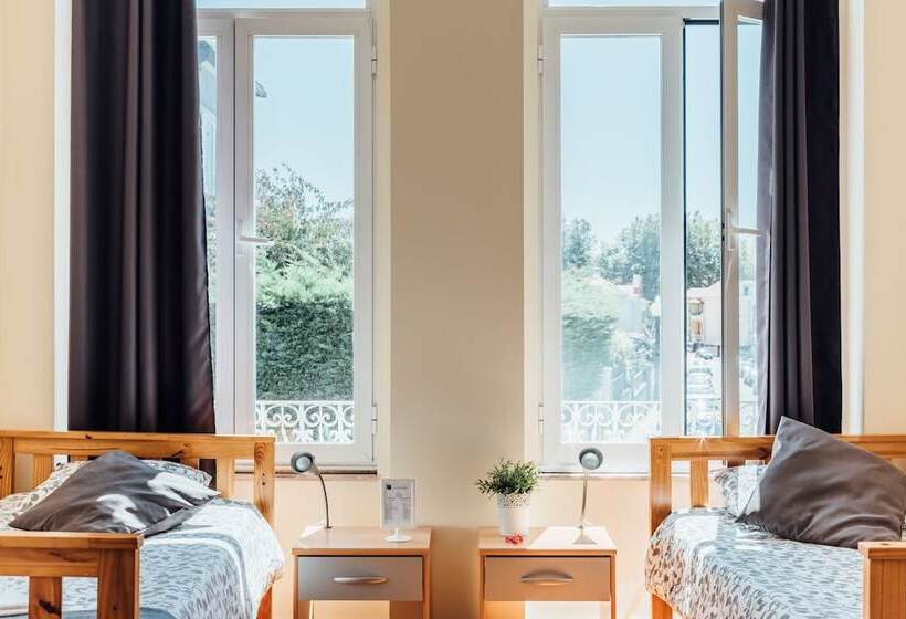 اتاق استاندارد چهار تخته, Swissporto Guest House