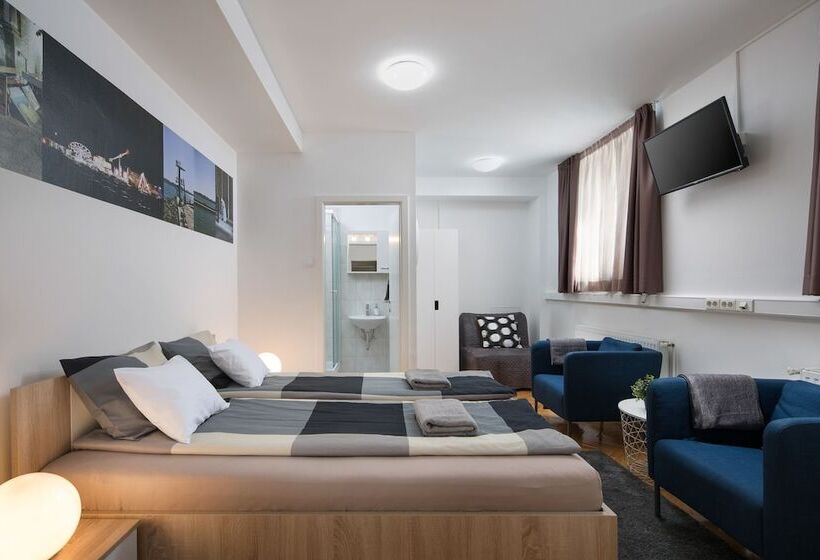 스탠다드 룸, Hostel Bureau