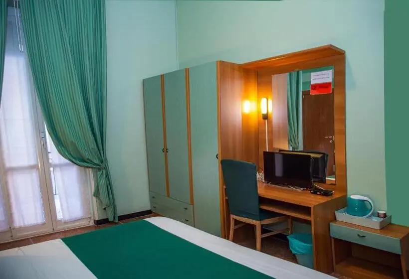آپارتمان 1 خوابه با بالکن, Albergo Glory