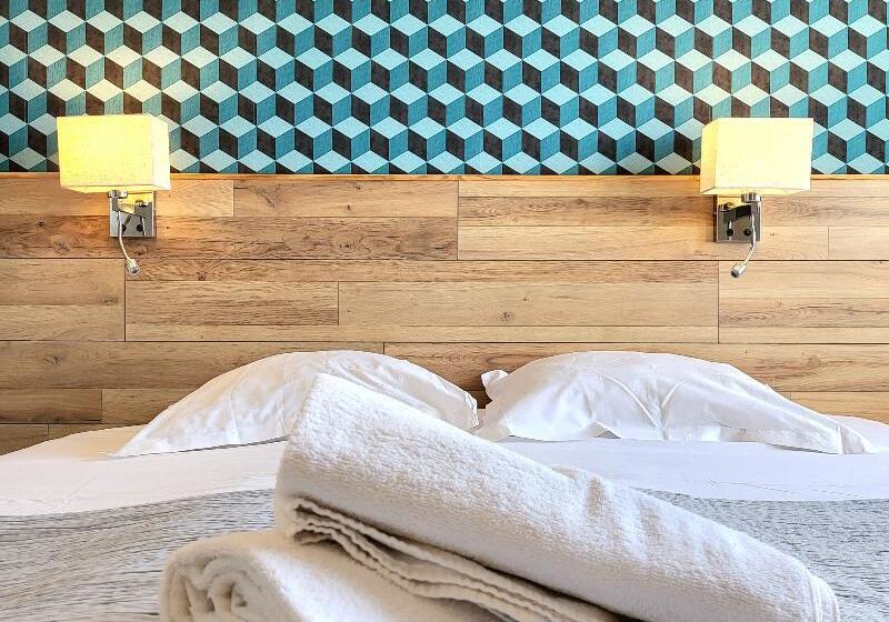 חדר סטנדרט לשלושה, Cit Hôtel La Résidence