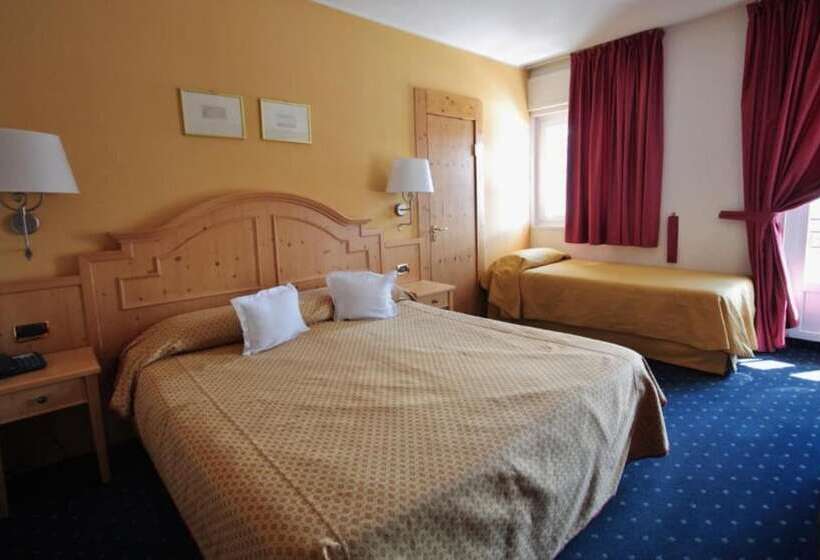 Номер Стандарт Трехместный, La Meridiana