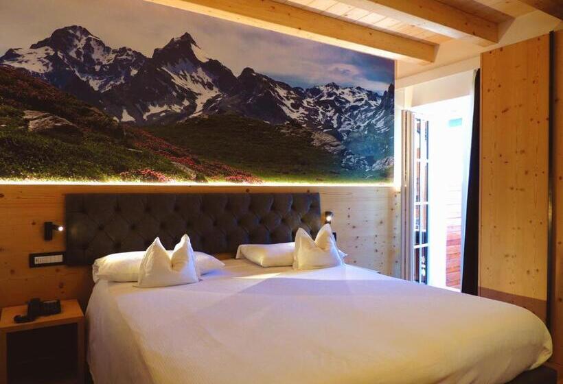 غرفة سوبيريور رباعية, La Meridiana