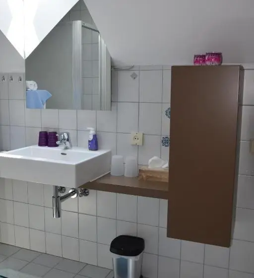 Huoneisto 2 Makuuhuonetta, Landgasthof Steinmühl Hofbauer Frühstückspension Und Campingplatz