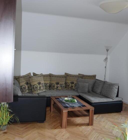 带2个卧室的公寓, Landgasthof Steinmühl Hofbauer Frühstückspension Und Campingplatz