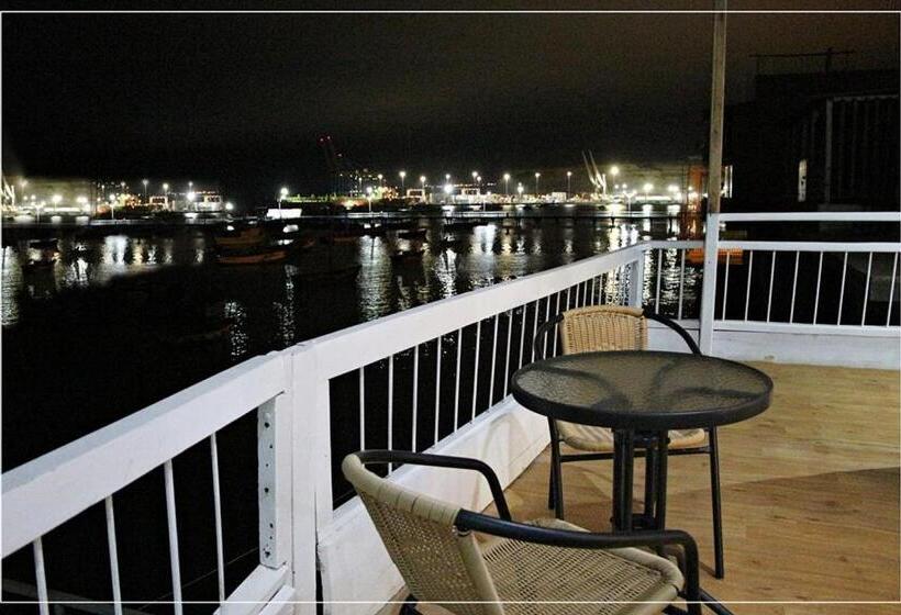 اتاق استاندارد, Náutico De Paita